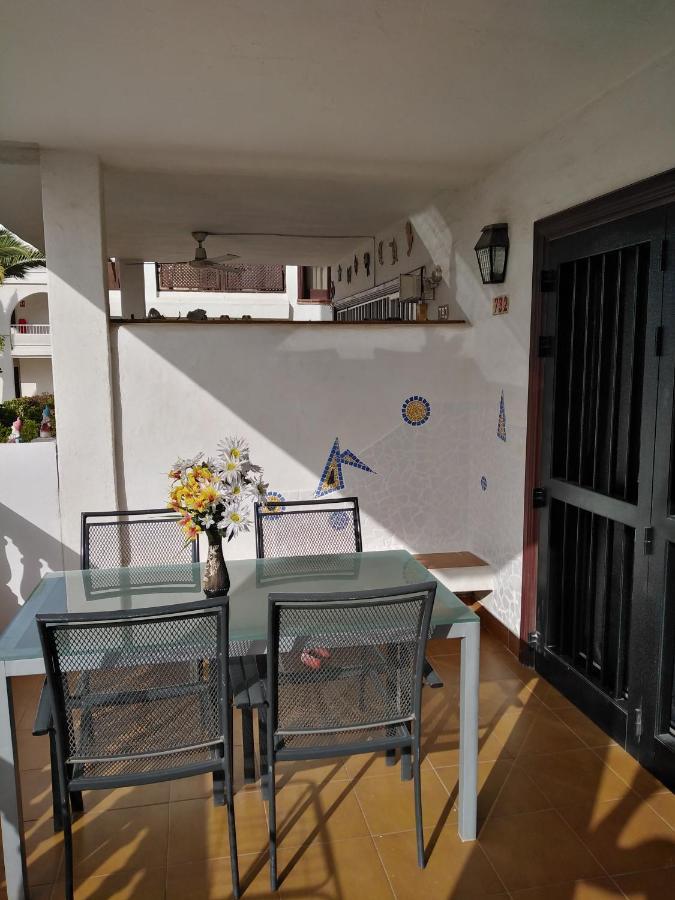Apartamento La Palmera Amarilla Golf San Miguel de Abona Luaran gambar